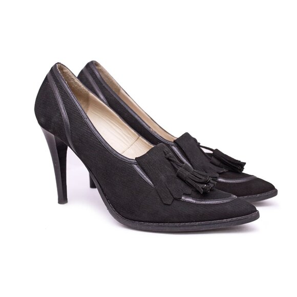 DKNY Black Stiletto Kilt Pointed Toe Pumps - Picture 2 of 12